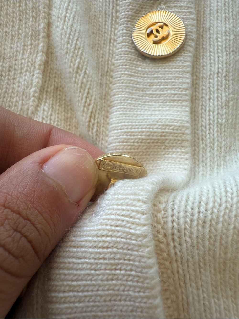 Authentic Vintage CHANEL Cream Collared Button-Front Cardigan with Gold Buttons - Picture 11 of 14